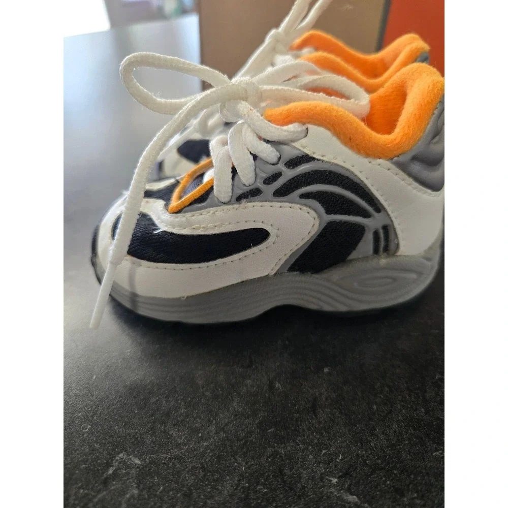 Nike Little Air Max Vintage 1999 Black White Orange Sneakers 850182-002 2.5C